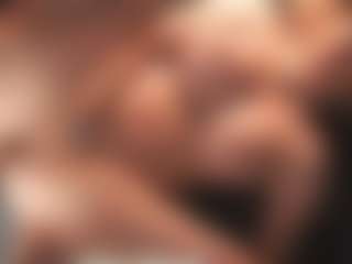 Live cam show with Leya - Blonde Hair MILF on Streamer API