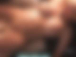 Live cam show with Leya - Dildo on Dolls Live