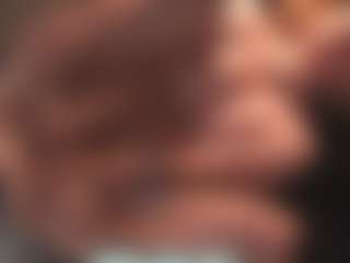 Live cam show with Leya - Lush MILF on TottyGirls