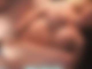 Live cam show with Leya - Sexwebcam MILF on wildcum.com