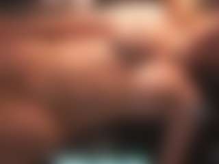 Live cam show with Leya - Tittyfuck on Uber Horny