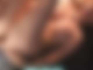 Live cam show with Leya - Spank MILF on intimatelivegirls.com