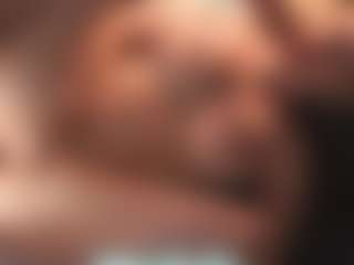 Leya's Live Sex Cam Show