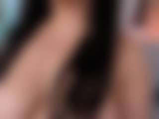 Curvy Nicolle's Live Sex Cam Show