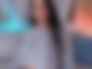 Curvy Nicolle's Live Sex Cam Show