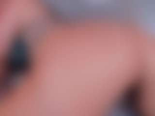 Curvy Nicolle's Live Sex Cam Show