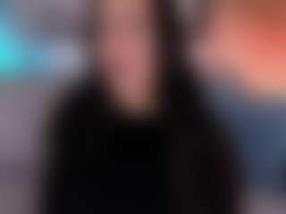 Live cam show with Curvy Nicolle - Brown Hair on Dolls Live