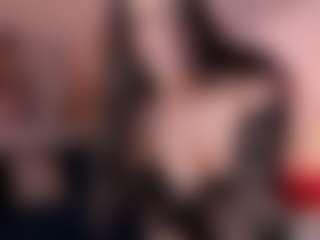 Curvy Nicolle's Live Sex Cam Show