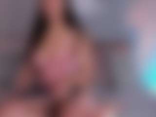 Curvy Nicolle's Live Sex Cam Show