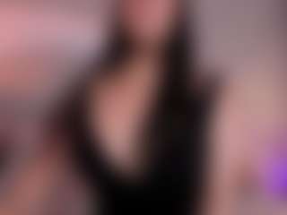 Curvy Nicolle's Live Sex Cam Show
