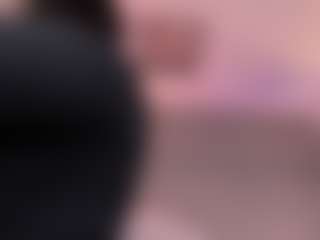 Curvy Nicolle's Live Sex Cam Show