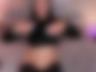 Curvy Nicolle's Live Sex Cam Show