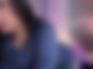 Curvy Nicolle's Live Sex Cam Show