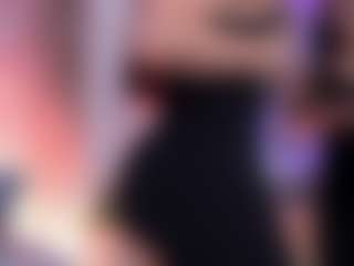 Curvy Nicolle's Live Sex Cam Show