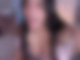Live cam show with Curvy Nicolle - Solo on googirlz
