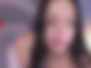 Curvy Nicolle's Live Sex Cam Show