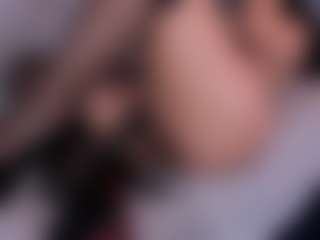 Curvy Nicolle's Live Sex Cam Show