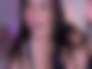 Live cam show with Curvy Nicolle - Fingering on fapnchat