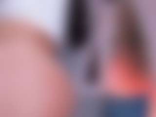 Live cam show with Curvy Nicolle - Bikini on Chatstar