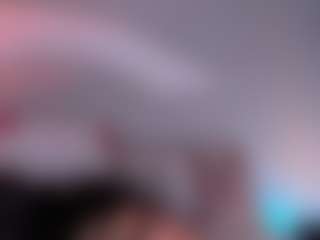 Curvy Nicolle's Live Sex Cam Show