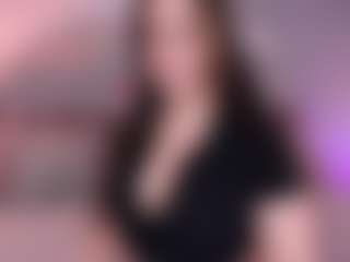 Curvy Nicolle's Live Sex Cam Show