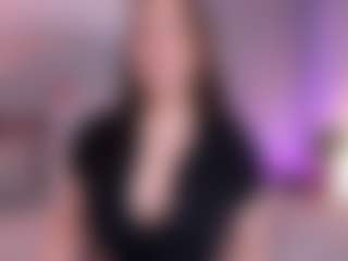 Curvy Nicolle's Live Sex Cam Show