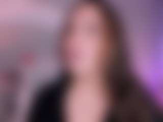 Curvy Nicolle's Live Sex Cam Show