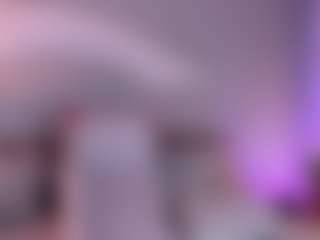 Curvy Nicolle's Live Sex Cam Show
