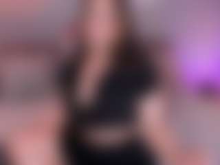 Live cam show with Curvy Nicolle - Creampie on madthumbs