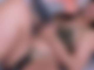 Curvy Nicolle's Live Sex Cam Show