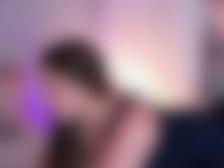 Live cam show with Curvy Nicolle - Bikini on Camsoda