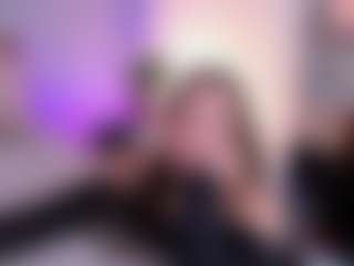 Live cam show with Curvy Nicolle - Hairy Pussy Lovense on Milfs Live