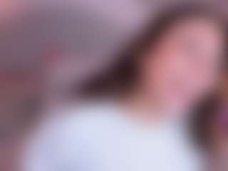 Curvy Nicolle's Live Sex Cam Show