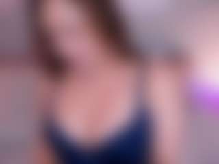 Curvy Nicolle's Live Sex Cam Show
