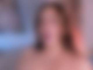 Curvy Nicolle's Live Sex Cam Show