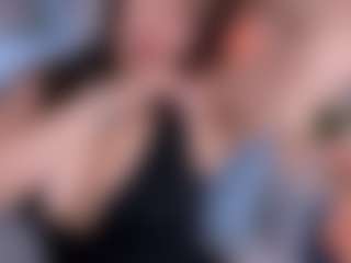 Live cam show with Curvy Nicolle - Blowjob on Lustler