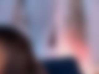 Curvy Nicolle's Live Sex Cam Show