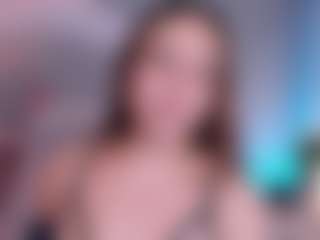 Curvy Nicolle's Live Sex Cam Show
