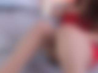 Curvy Nicolle's Live Sex Cam Show