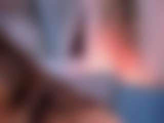 Curvy Nicolle's Live Sex Cam Show