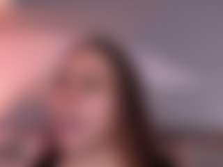 Curvy Nicolle's Live Sex Cam Show