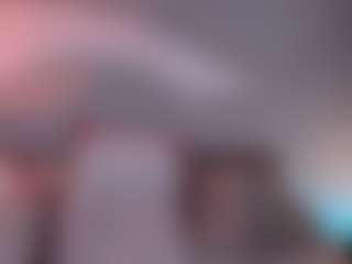 Curvy Nicolle's Live Sex Cam Show