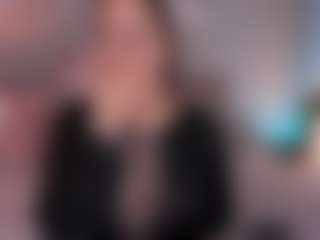 Curvy Nicolle's Live Sex Cam Show