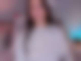 Curvy Nicolle's Live Sex Cam Show
