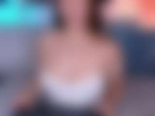 Curvy Nicolle's Live Sex Cam Show