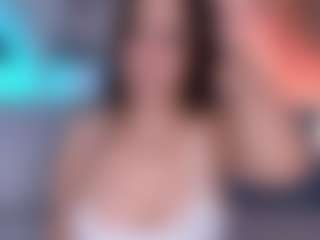 Curvy Nicolle's Live Sex Cam Show