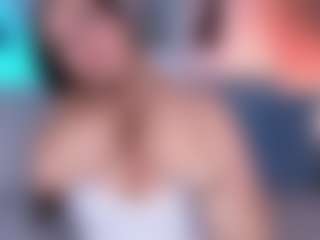 Curvy Nicolle's Live Sex Cam Show
