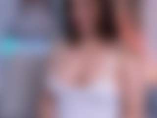 Curvy Nicolle's Live Sex Cam Show