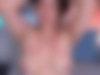 Curvy Nicolle's Live Sex Cam Show