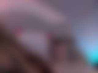 Curvy Nicolle's Live Sex Cam Show